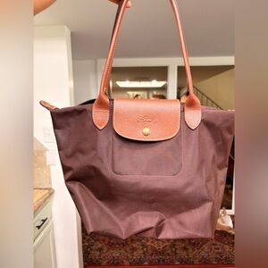 Longchamp Le Pliage (Barely used!!)